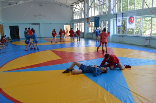 Спортивный зал открылся в Сочи в рамках проекта "Самбо в школу"